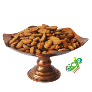 مغز بادام ایرانی خام