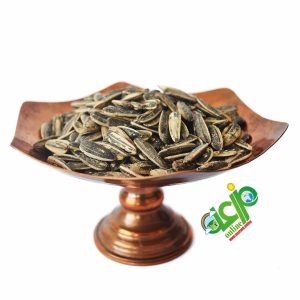 تخمه آفتابگردان دور سفید بوداده نمکی